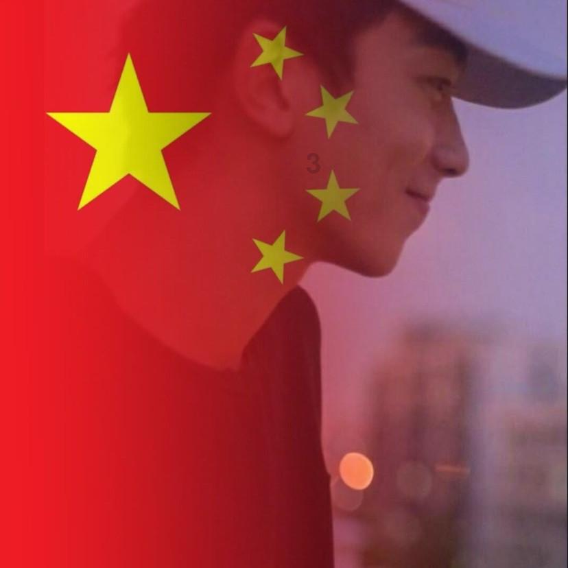 内维尔：拉什福德和朋友出去放松没问题，但要选对时机